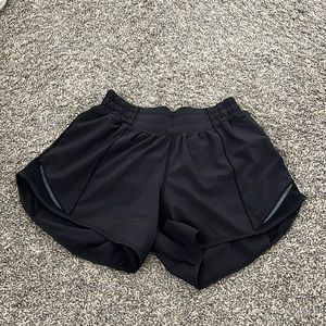 Lululemon Hotty Hot High Rise Short 4”